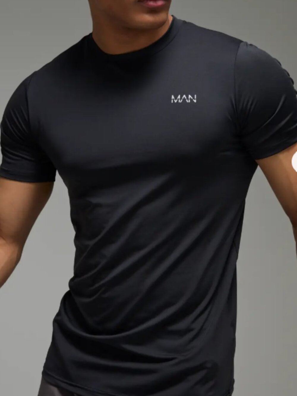 Man Active Regular Fit Performance T-shirt